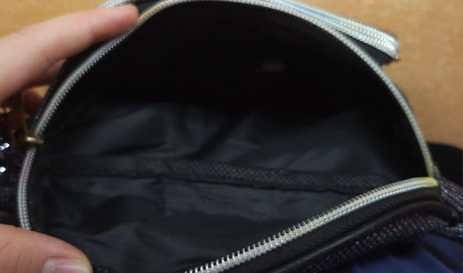 ✨ Bolsa de cintura brilhante com vários compartimentos – photo 5